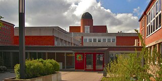 Gebäude des Walther-Rathenau-Gymnasiums und Realschule