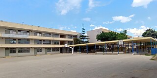 Schulhof des 3. Gymnasium Chania