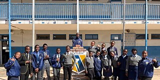 Vor der Etosha Secondary School