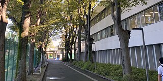 Schulgebäude der Waseda University Senior High School