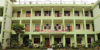 Gebäude der SMA Negeri 7 Bandung