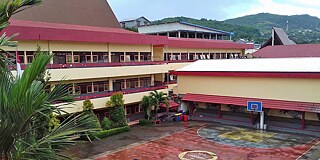 Gebäude der SMA Negeri 1 Ambon