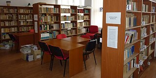 Bibliothek am Liceul Bogdan Vodă