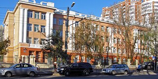 Gebäude der Mittelschule Nr. 90 in Odessa