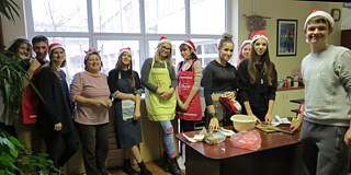 Plätzchenbacken in der Schule